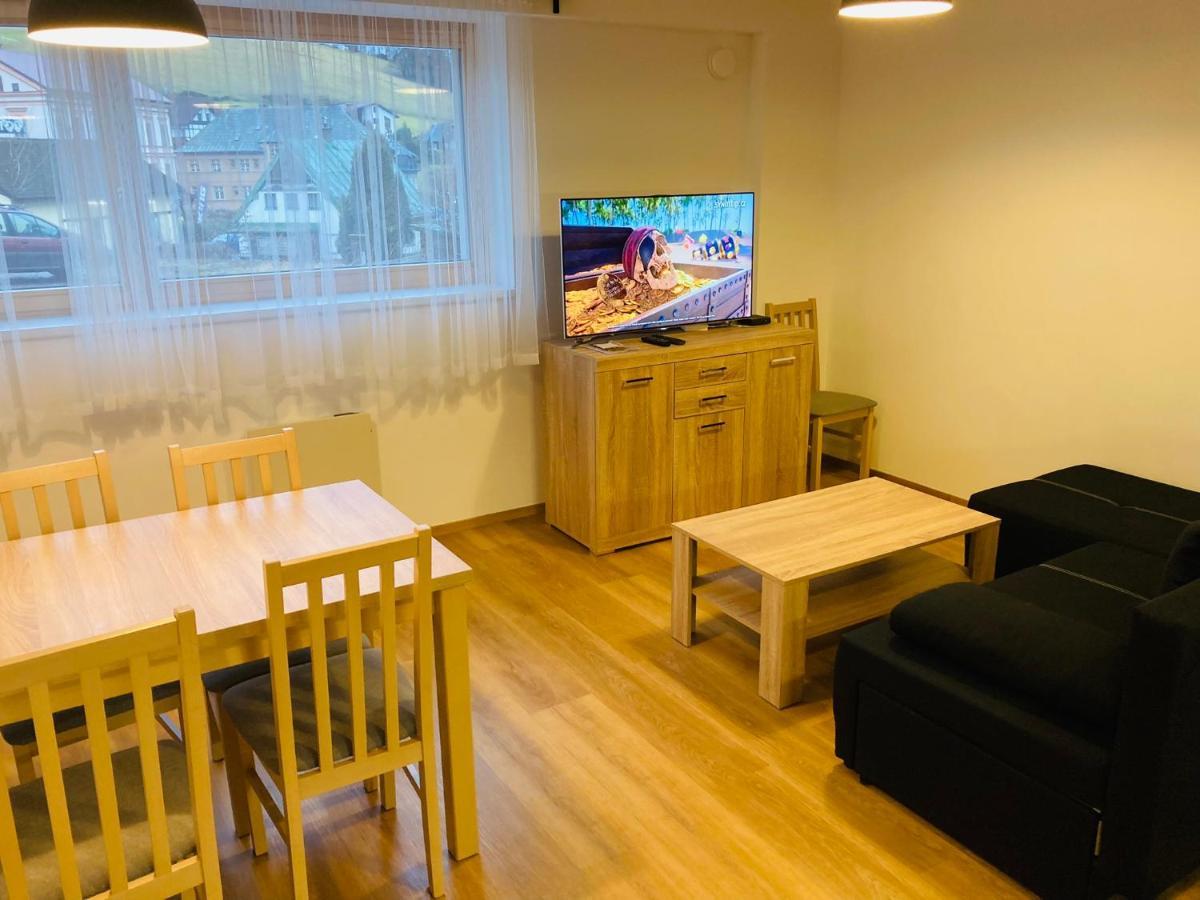 Residence Kotel Rokytnice nad Jizerou Bagian luar foto